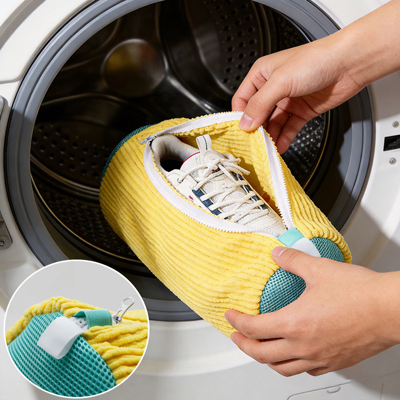 حقيبة غسيل الأحذية لغسالة المل - مراجعة Sneaker Cleaner وسعره